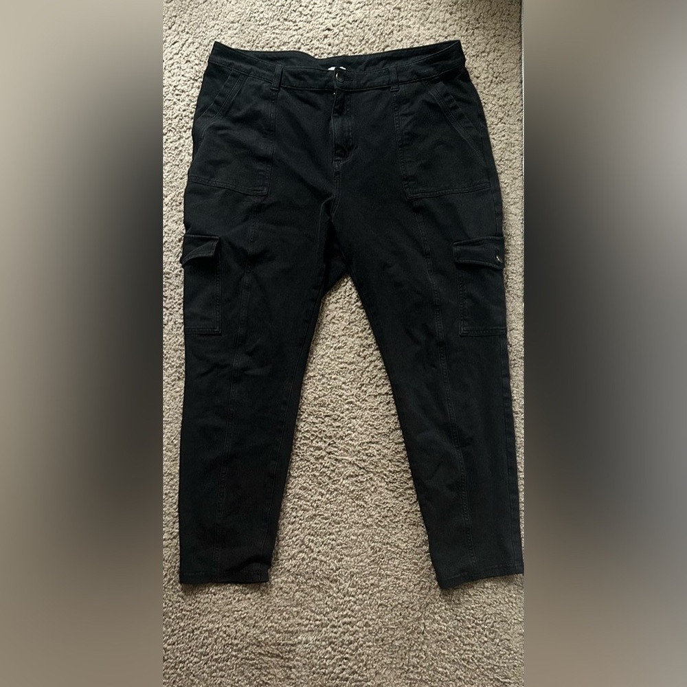 Black Cargo Pants